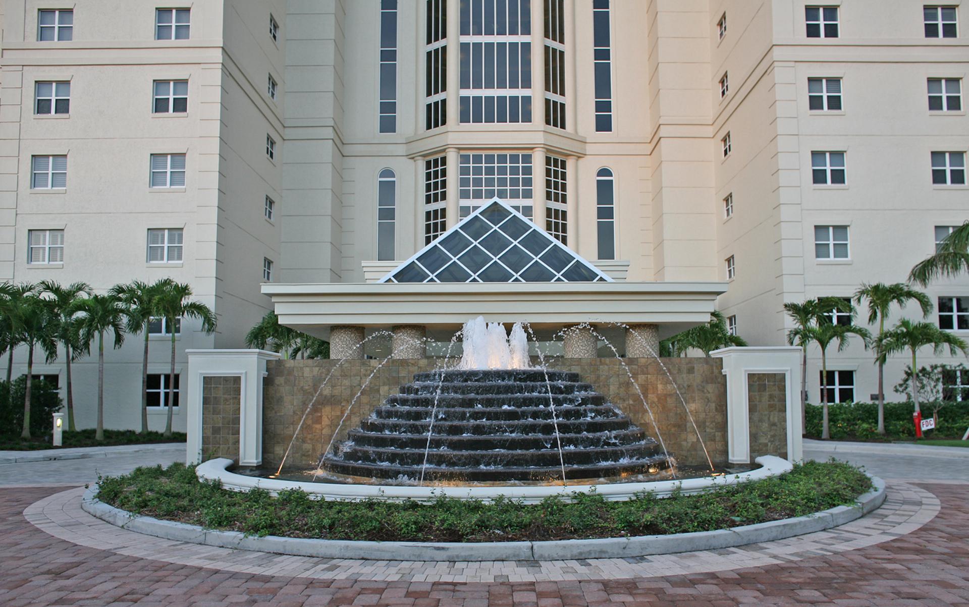 Contessa Fountain