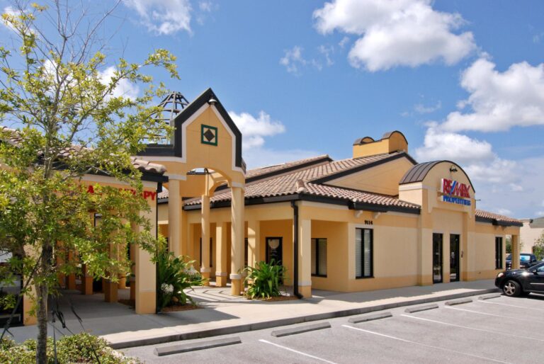 Courtyards at Market Square