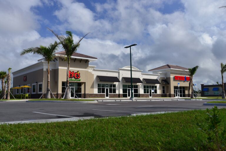 North Port Plaza (Moe’s)