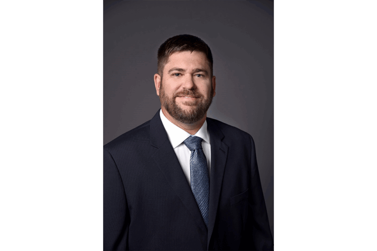 Heatherwood Construction Company hires Krizen as project manager
